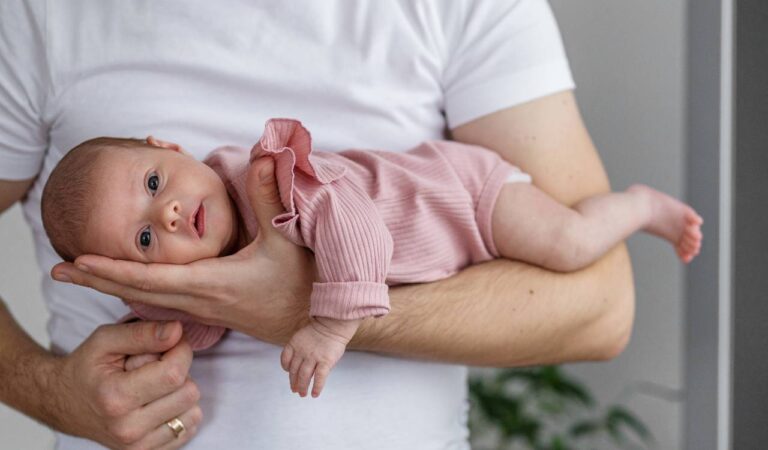 Cólica em recém-nascido & Homeopatia